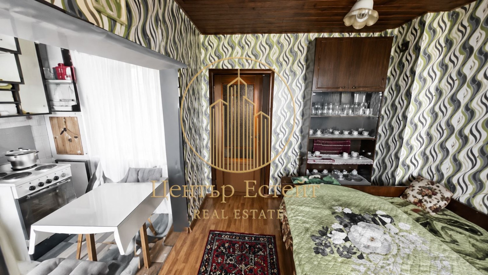 Продава 4-СТАЕН, гр. Плевен, 9-ти квартал, снимка 3 - Апартаменти - 54450995
