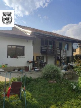 Продажба на къщи в област Шумен - изображение 14 