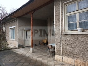 Hus Dragoevo, region Shumen 3