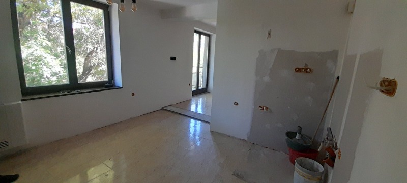 Продава  3-стаен град Плевен , Идеален център , 119 кв.м | 98815925 - изображение [6]