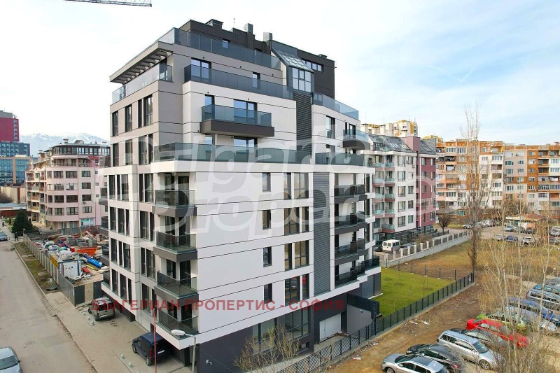 Te koop  2 slaapkamers Sofia , Poligona , 145 m² | 27600227