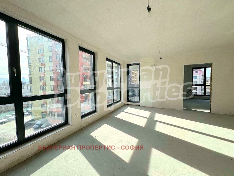 Te koop  2 slaapkamers Sofia , Poligona , 145 m² | 27600227 - afbeelding [16]