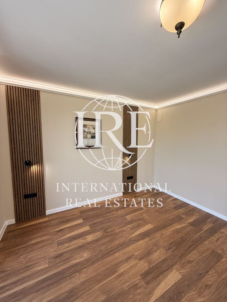 Продава 3-СТАЕН, гр. Варна, к.к. Чайка, снимка 2 - Апартаменти - 55903433
