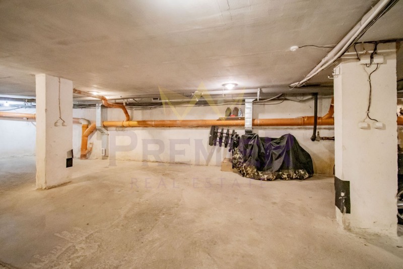 Te koop  3 slaapkamers Sofia , Borovo , 140 m² | 66068922 - afbeelding [14]