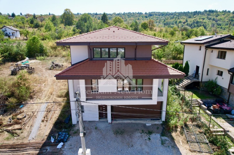 Till salu  Hus Sofia , German , 350 kvm | 18553398 - bild [2]