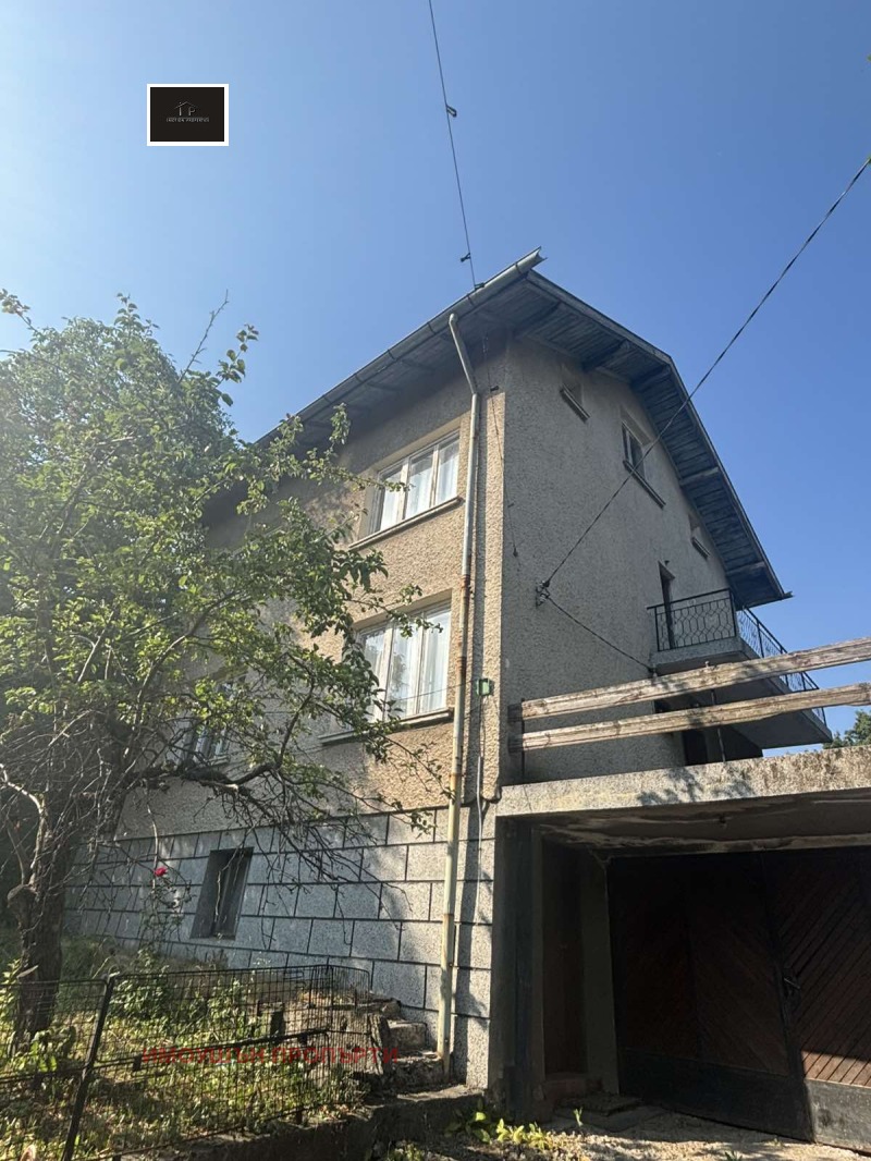 De vânzare  Casa Sofia , Bistrița , 232 mp | 62904296