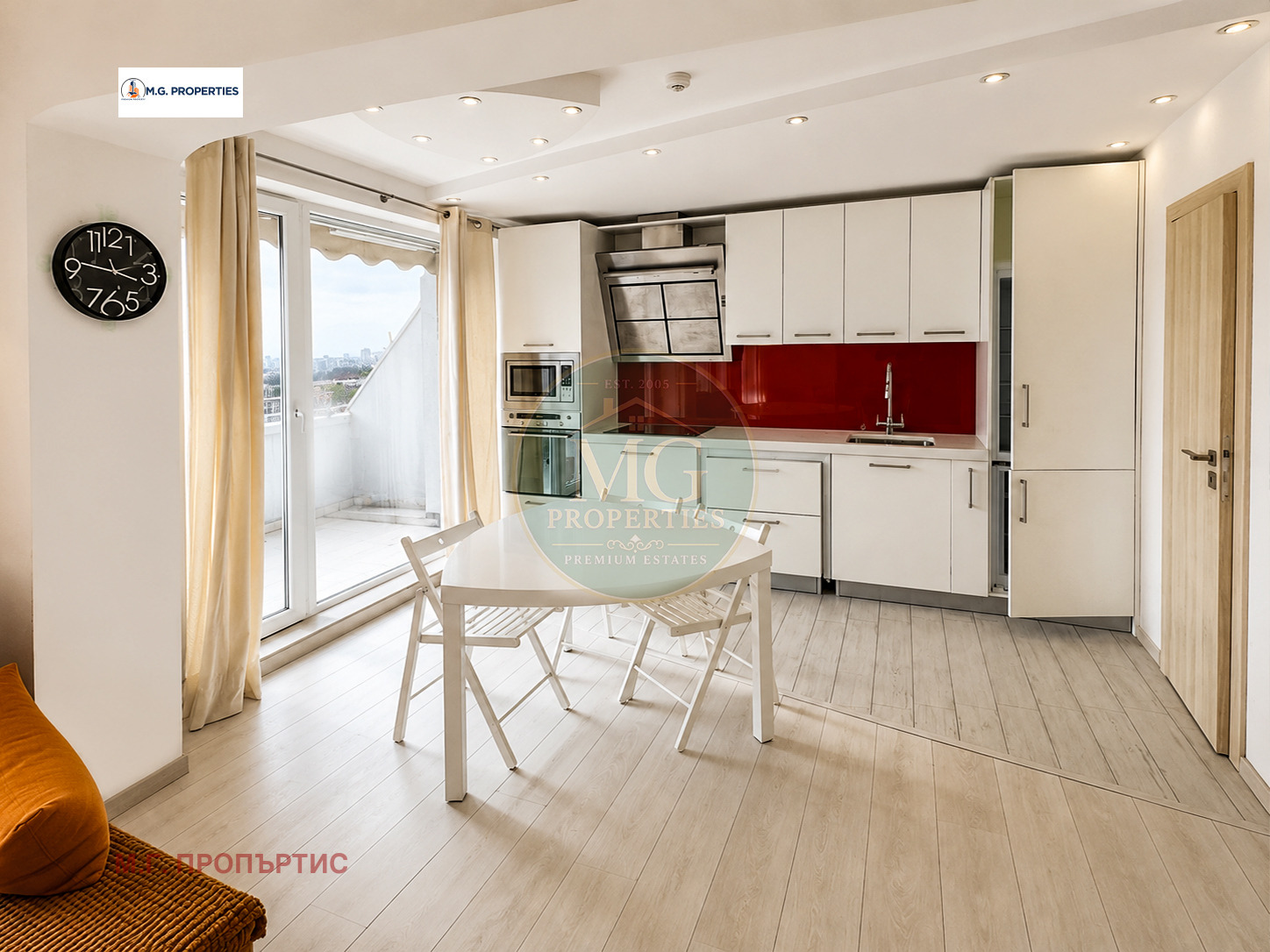 Продава 3-СТАЕН, гр. Варна, Бриз, снимка 3 - Апартаменти - 54257465
