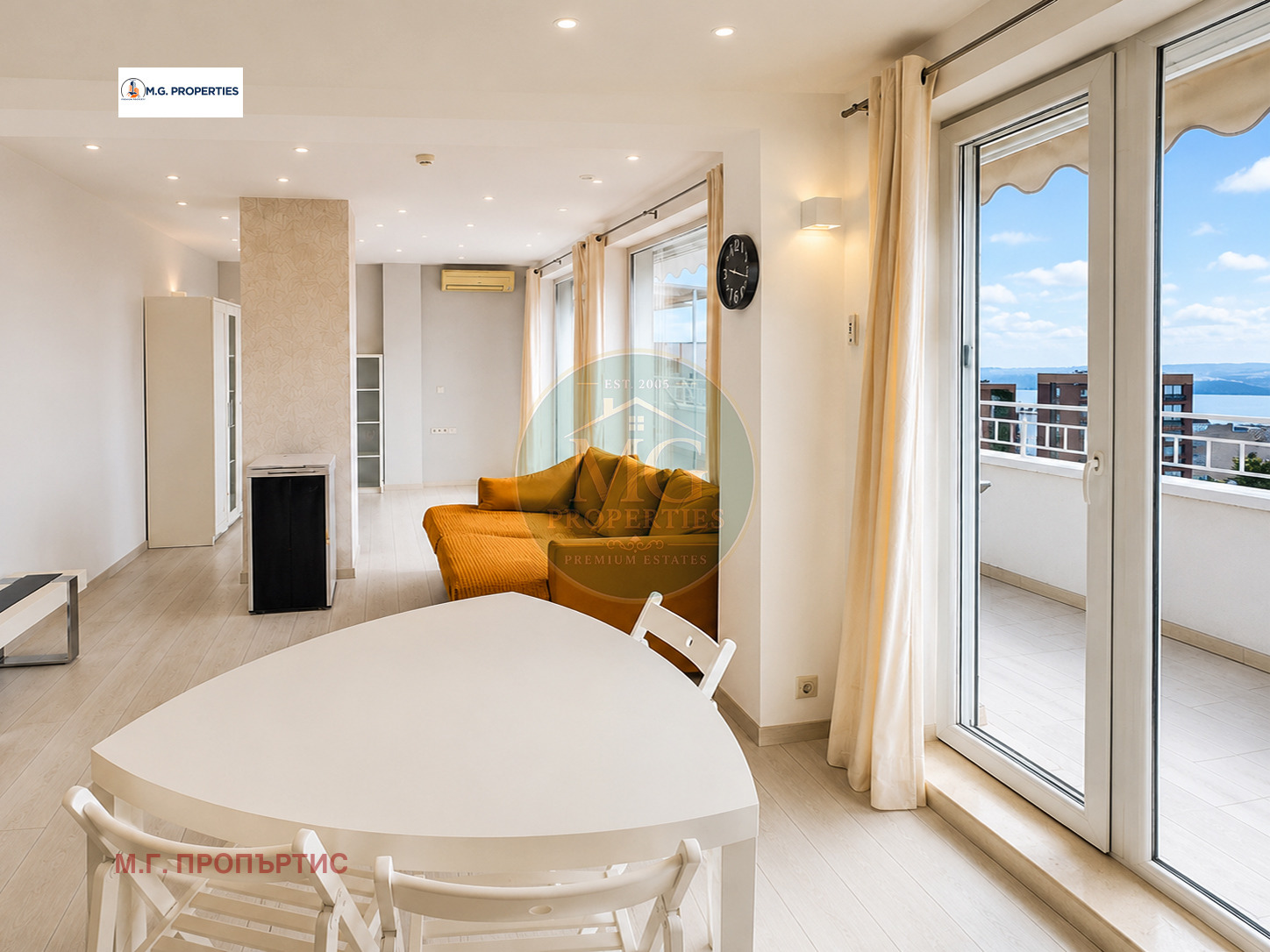 Продава 3-СТАЕН, гр. Варна, Бриз, снимка 2 - Апартаменти - 54257465