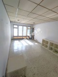 Продава 3-СТАЕН, гр. София, Света Троица, снимка 2