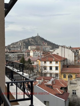 Studio Mladezjki Chalm, Plovdiv 1