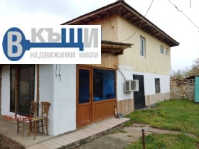 Продажба на имоти в с. Самоводене, област Велико Търново — страница 3 - изображение 12 