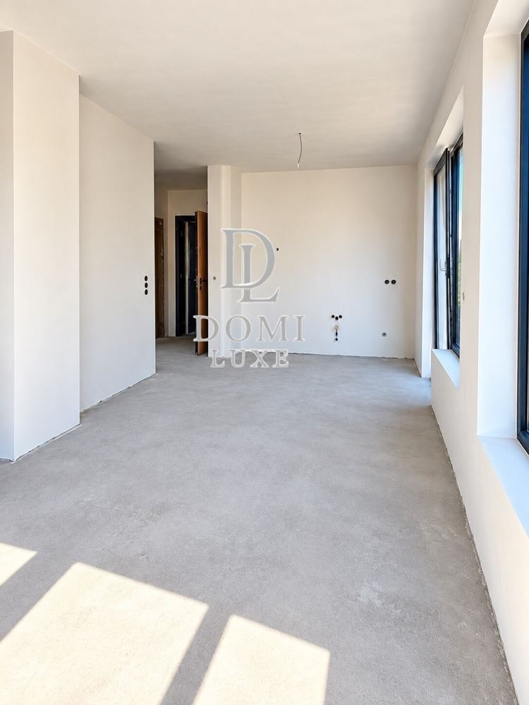 Продава 2-СТАЕН, гр. Варна, Левски 2, снимка 2 - Апартаменти - 56127365