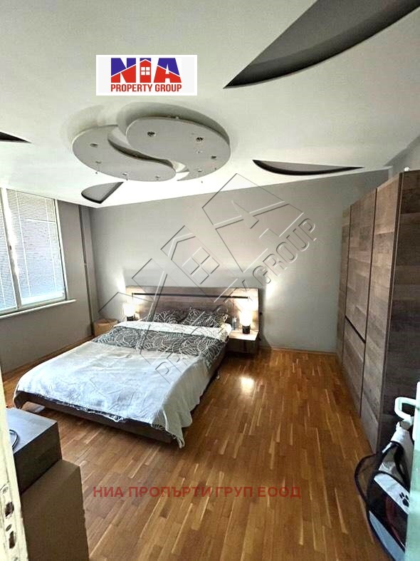 For Sale  2 bedroom Burgas , Bratya Miladinovi , 97 sq.m | 94518789 - image [2]