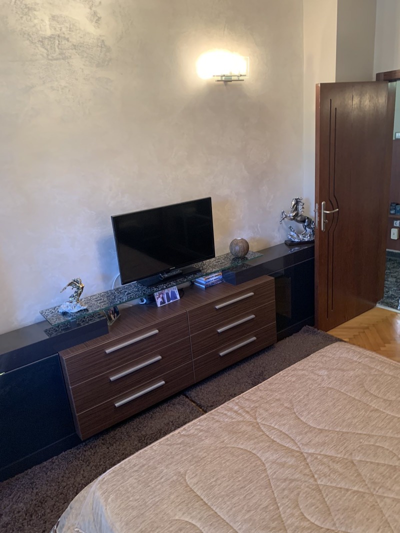 Продава  Многостаен град Бургас , Център , 180 кв.м | 87584645 - изображение [4]