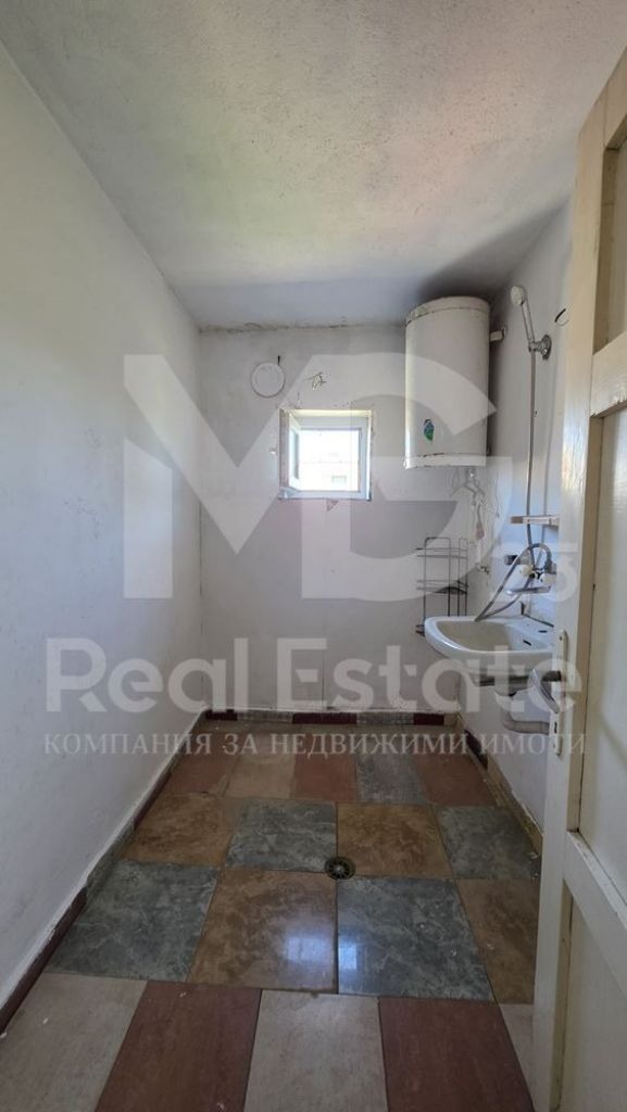Продава ЕТАЖ ОТ КЪЩА, гр. Пловдив, Кючук Париж, снимка 15 - Етаж от къща - 55263360