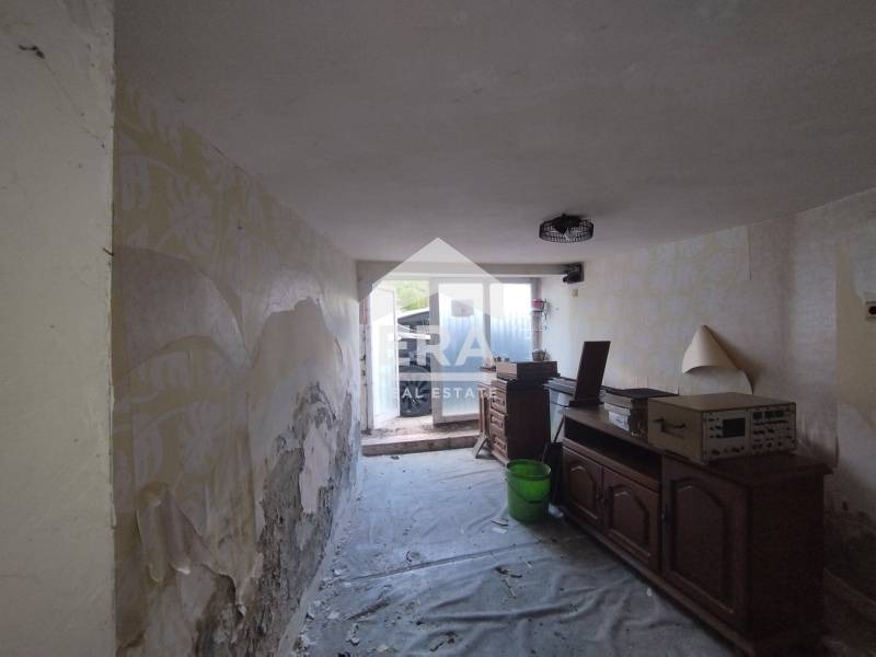 Продава СКЛАД, гр. Хасково, Училищни, снимка 4 - Складове - 54146211