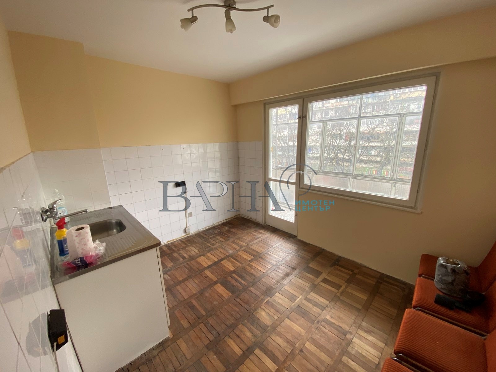 Продава 4-СТАЕН, гр. Варна, Левски 2, снимка 5 - Апартаменти - 53838480