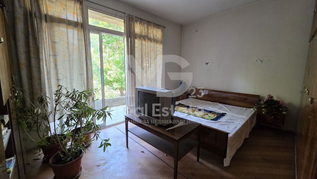 Продава ЕТАЖ ОТ КЪЩА, гр. Пловдив, Кючук Париж, снимка 9 - Етаж от къща - 55263360