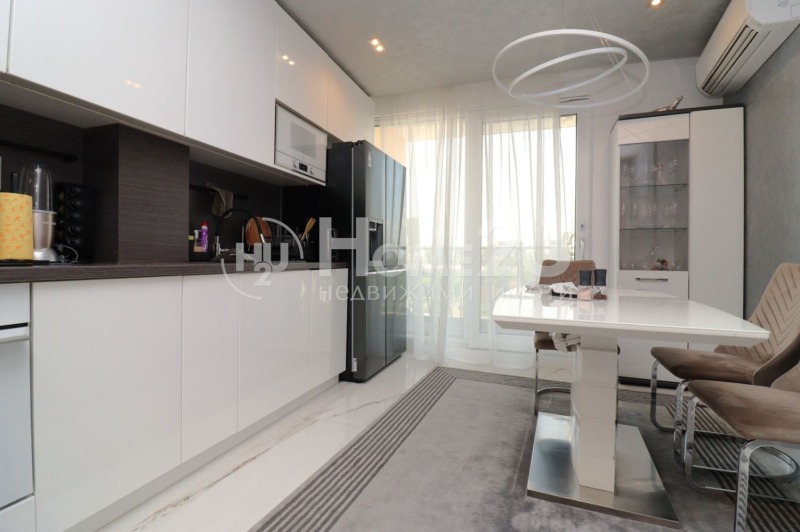 Продава  3-стаен град София , Банишора , 120 кв.м | 28435717 - изображение [3]
