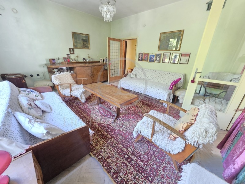 À venda  2 quartos Plovdiv , Centar , 167 m² | 43545396 - imagem [2]