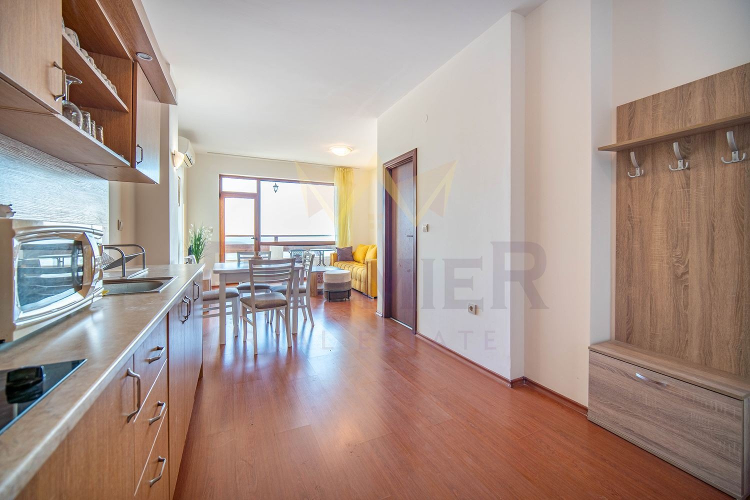 Продава 3-СТАЕН, гр. Балчик, област Добрич, снимка 5 - Апартаменти - 55688396