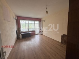1 chambre Vladislav Varnentchik 1, Varna 1
