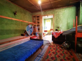 Haus Ljaskowez, region Weliko Tarnowo