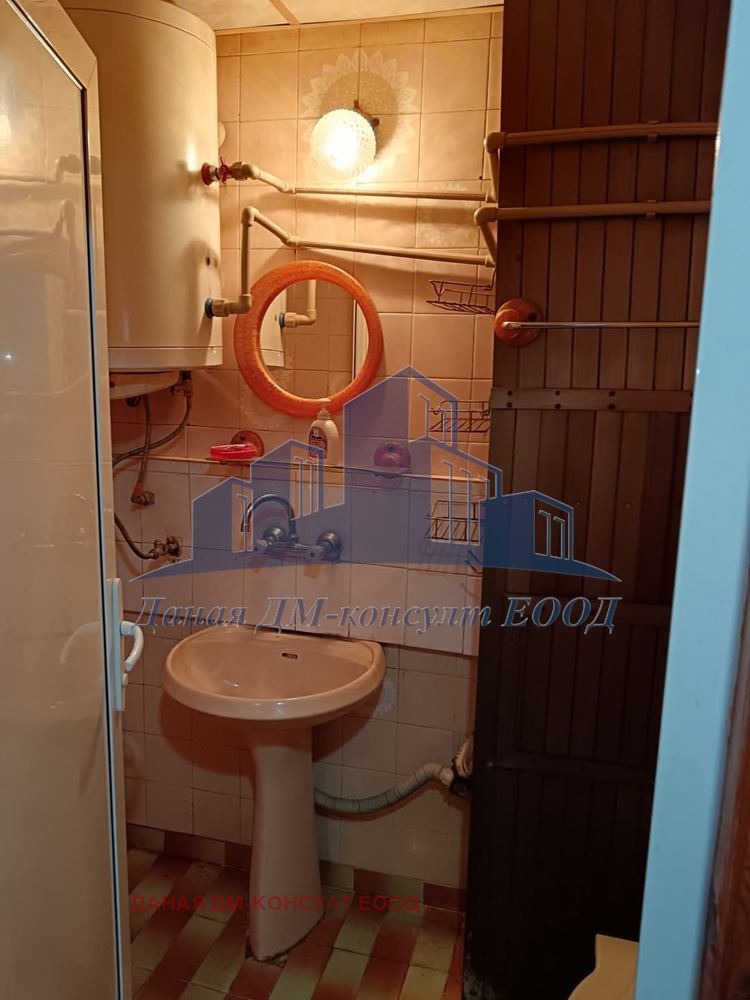 Продается  1 спальня Шумен , Тракия , 64 кв.м | 44676667 - изображение [8]