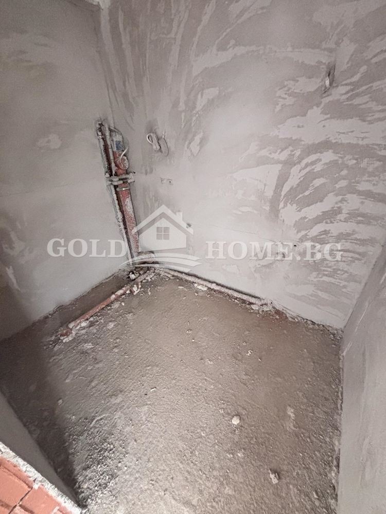 Продава  2-стаен град Пловдив , Остромила , 98 кв.м | 39803212 - изображение [6]