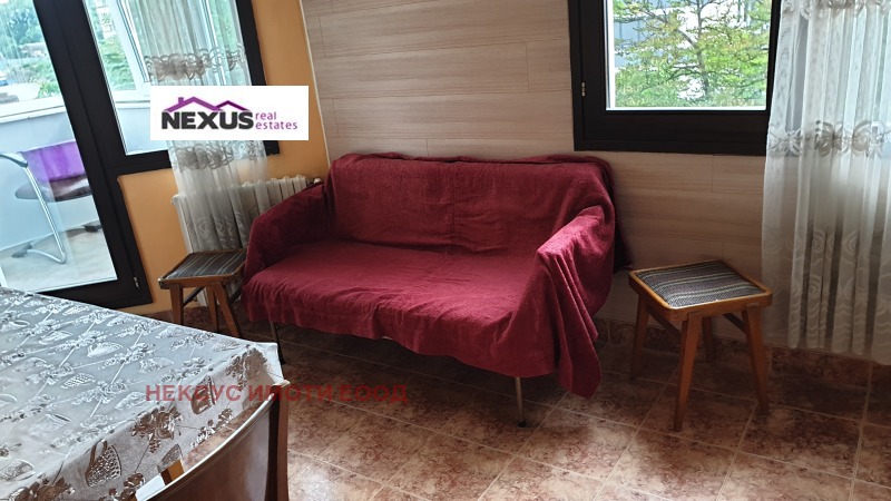 Na prodej  2 ložnice Sofia , Slatina , 82 m2 | 44329042 - obraz [5]