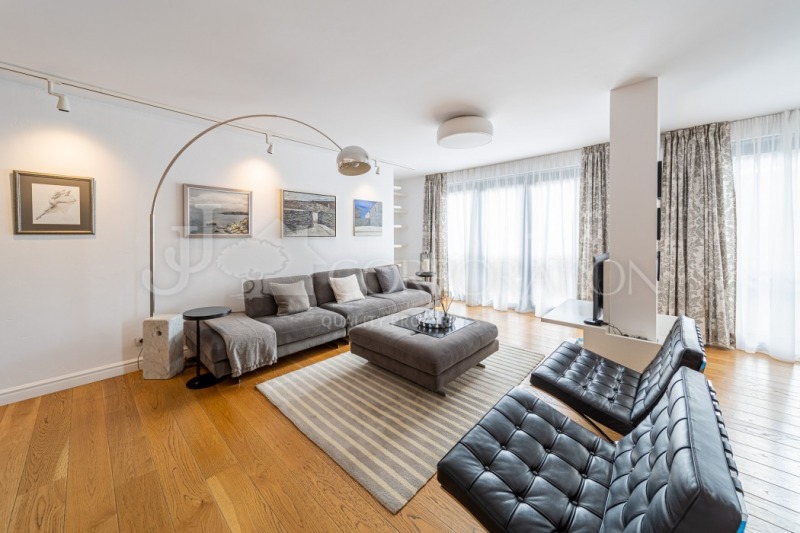 Продаја  3 спаваће собе Софија , Лозенец , 200 м2 | 23775684 - слика [2]