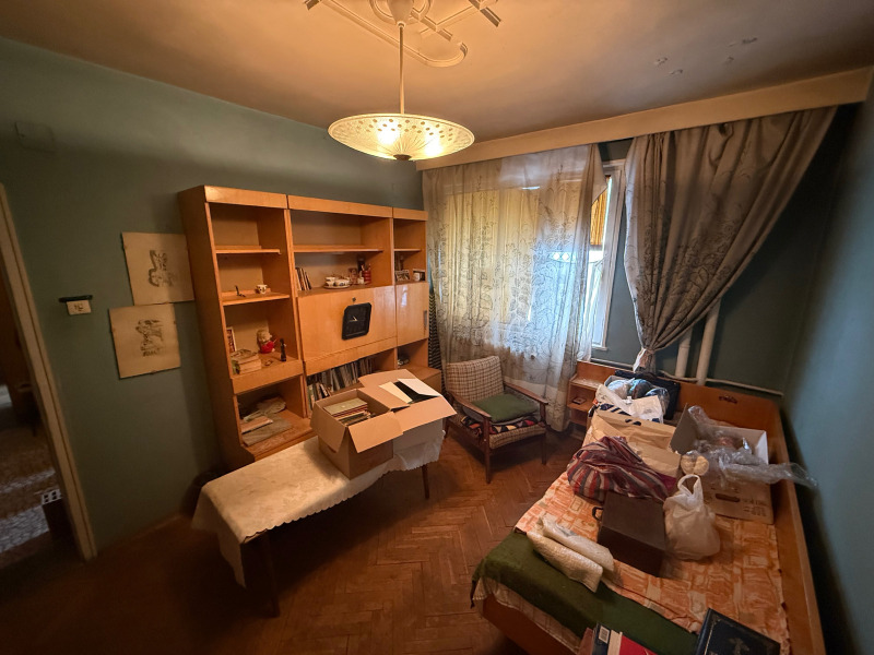 Продава МНОГОСТАЕН, гр. Плевен, Мара Денчева, снимка 10 - Апартаменти - 53528501