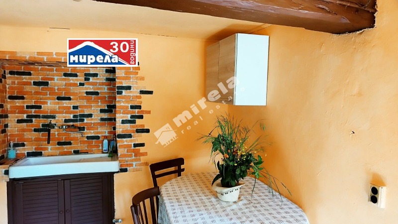 Продава КЪЩА, с. Вишовград, област Велико Търново, снимка 7 - Къщи - 52146291