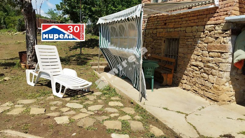 Продава КЪЩА, с. Вишовград, област Велико Търново, снимка 3 - Къщи - 52146291