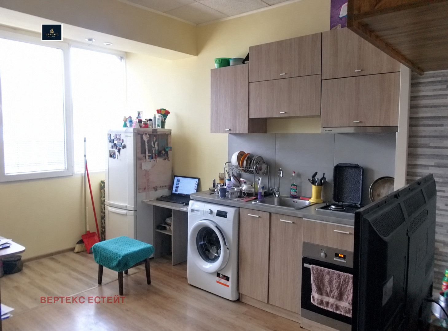 Продава 3-СТАЕН, гр. Велико Търново, Зона Б, снимка 2 - Апартаменти - 55293462