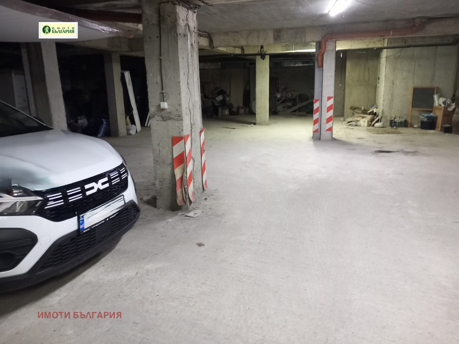 Продава ГАРАЖ, ПАРКОМЯСТО, гр. Варна, Виница
