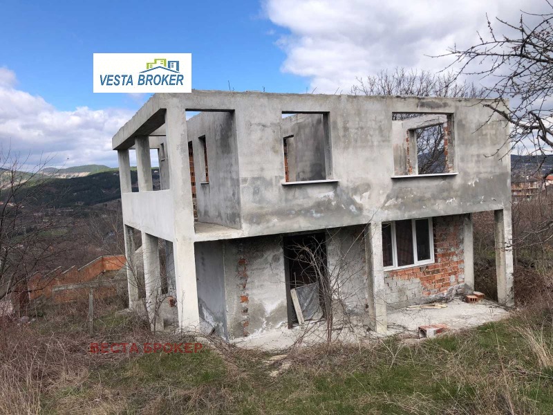 Продава ВИЛА в град Кърджали, Прилепци - 100 кв.м / 65 000 € » 127 128.95 лв., ВЕСТА БРОКЕР