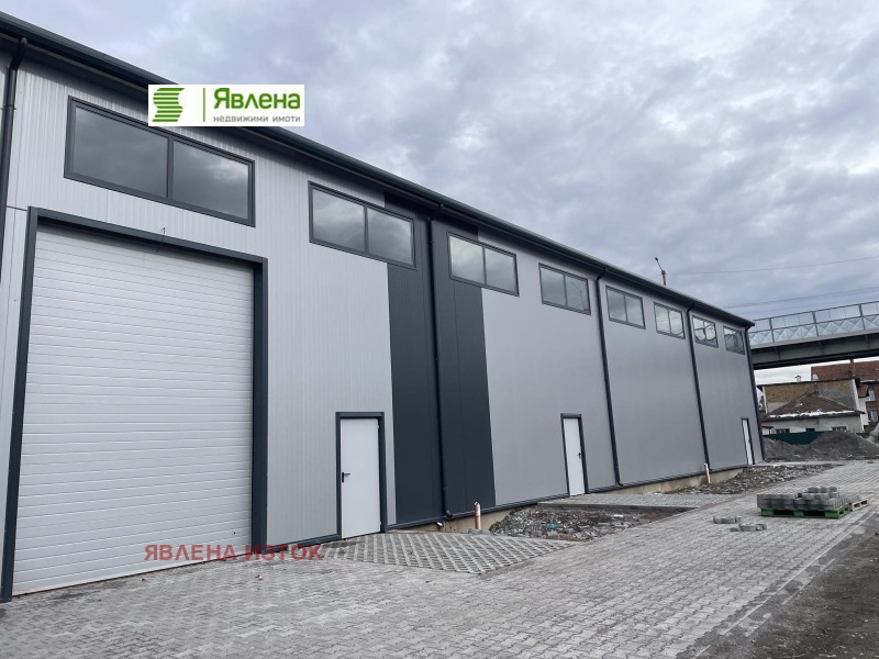 Продава СКЛАД в област София, с. Гара Елин Пелин - 3258 кв.м / При запитване, ЯВЛЕНА ИЗТОК