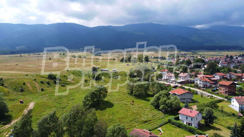Продава ПАРЦЕЛ в област София, с. Говедарци - 2240 кв.м / 123 200 € » 240 958.26 лв., БЪЛГЕРИАН ПРОПЕРТИС