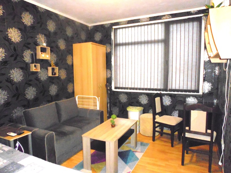 For Sale  Studio Sofia , Lyulin 1 , 36 sq.m | 94890210