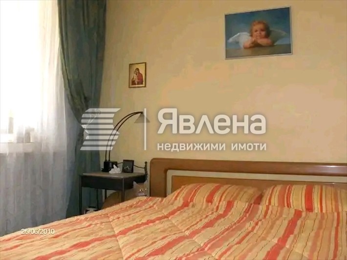 Продава 3-СТАЕН, гр. София, Оборище