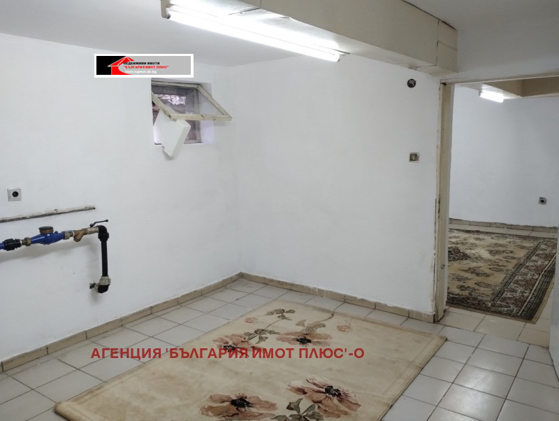 Till salu  affär Sofia , Orlandovci , 66 kvm | 41180686 - bild [12]