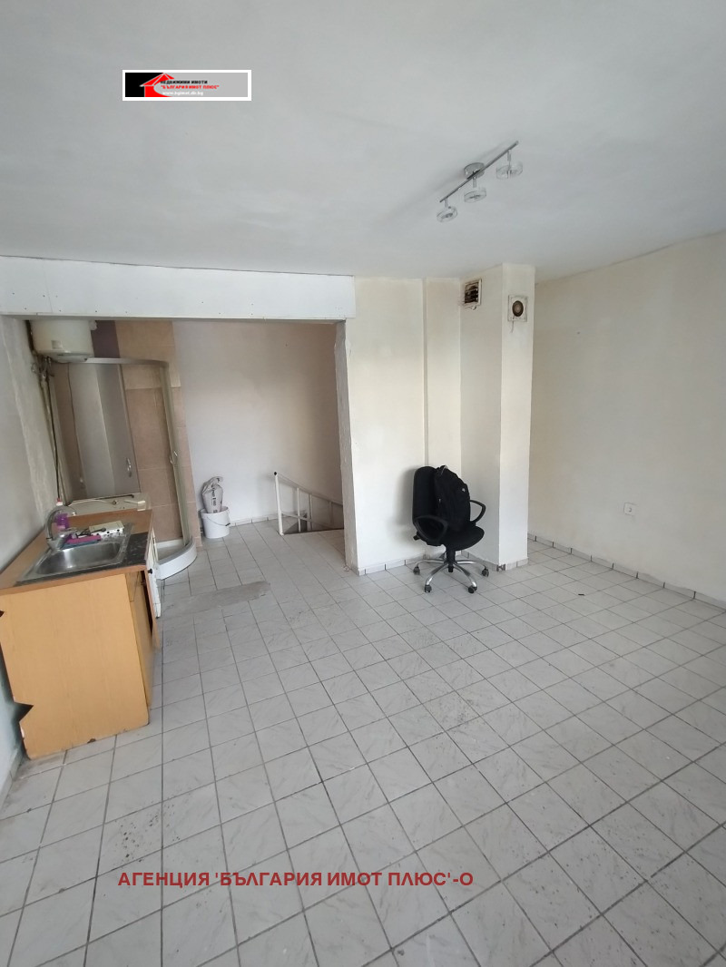 Till salu  affär Sofia , Orlandovci , 66 kvm | 41180686 - bild [3]