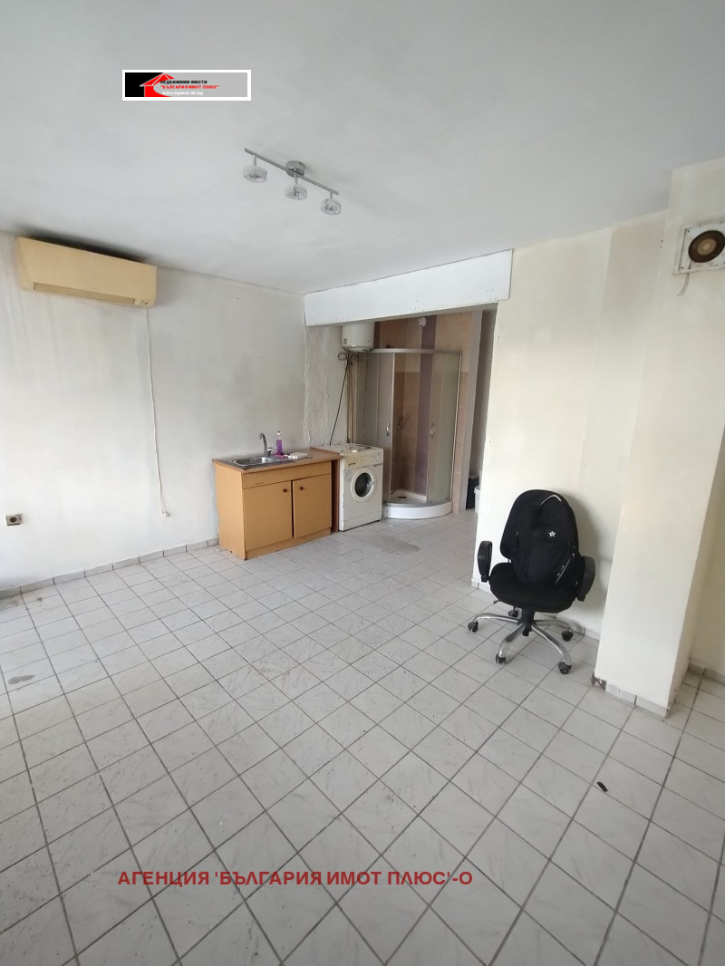 Till salu  affär Sofia , Orlandovci , 66 kvm | 41180686 - bild [5]