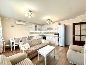 1 chambre Akatsiya, Veliko Tarnovo 4