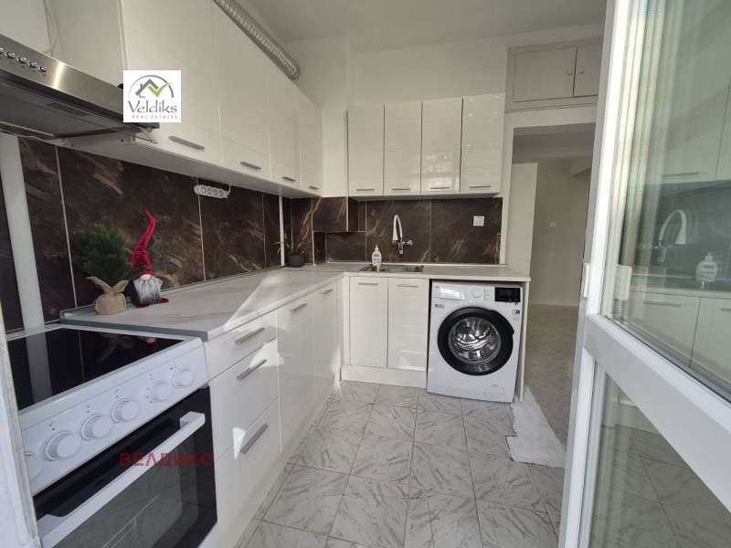 Продава 3-СТАЕН, гр. София, Център, снимка 13 - Апартаменти - 52624645