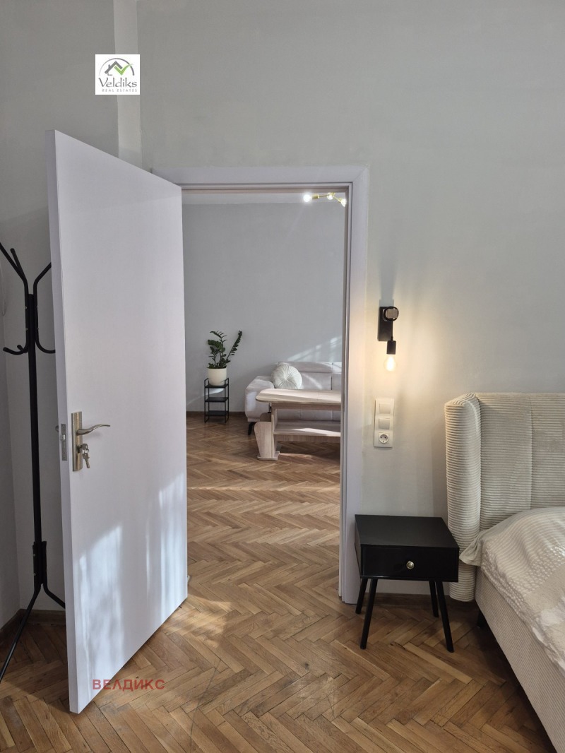 Продава 3-СТАЕН, гр. София, Център, снимка 3 - Апартаменти - 52624645