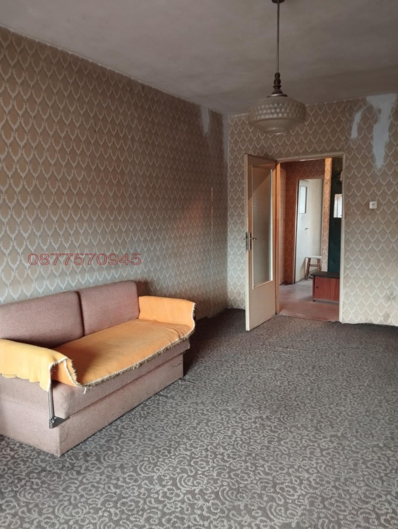 Продава 3-СТАЕН, гр. Перник, Център, снимка 2 - Апартаменти - 53387437