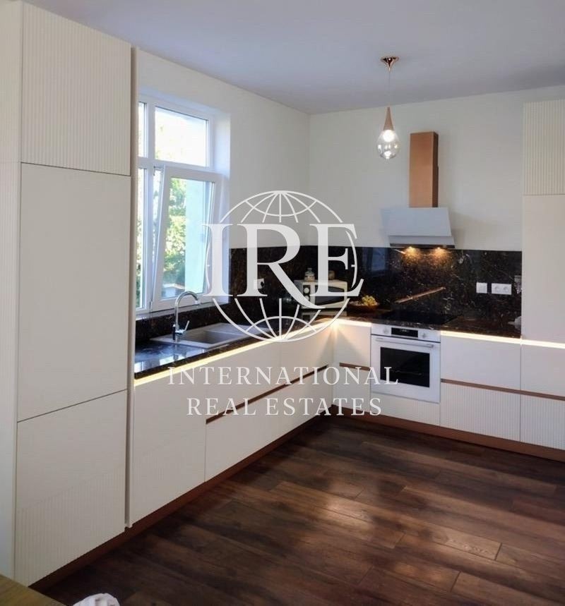 Продава КЪЩА, гр. Варна, м-т Ален мак, снимка 3 - Къщи - 54073675