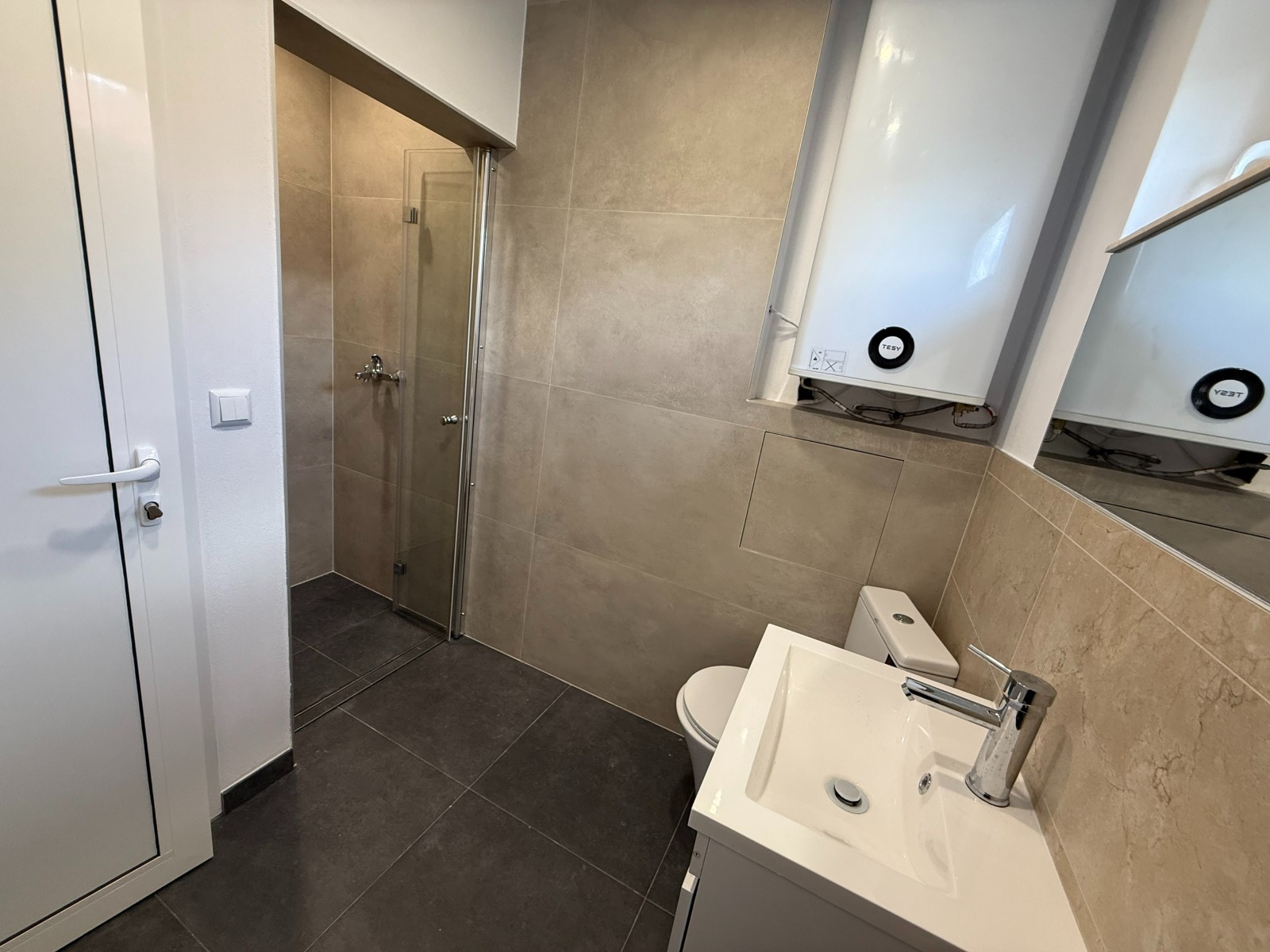 Продава 1-СТАЕН, гр. Габрово, Младост, снимка 9 - Апартаменти - 55282601